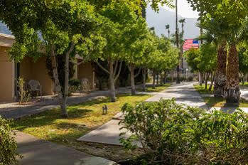 Hotel Days By Wyndham Palm Springs